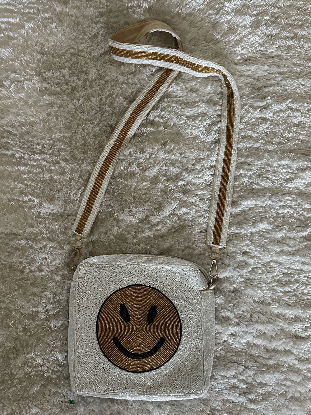 Beaded Smile Crossbody Bag in White and Tan — Casual Chic